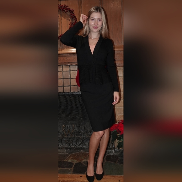 Classiques Entier Black Knit 2 Button Peplum Jacket sz S - Picture 14 of 14